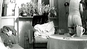 టీన్ సెక్రటరీ నికోల్ స్వీట్ తన బిగుతుగా ఉన్న అసోల్‌తో ఓల్డ్ సెక్స్ హిందీ తెలుగు వీడియో బాస్‌ని సంతృప్తిపరిచింది